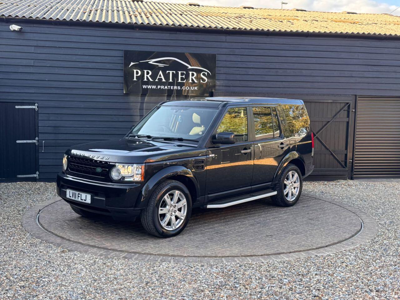 Land Rover Discovery view 2