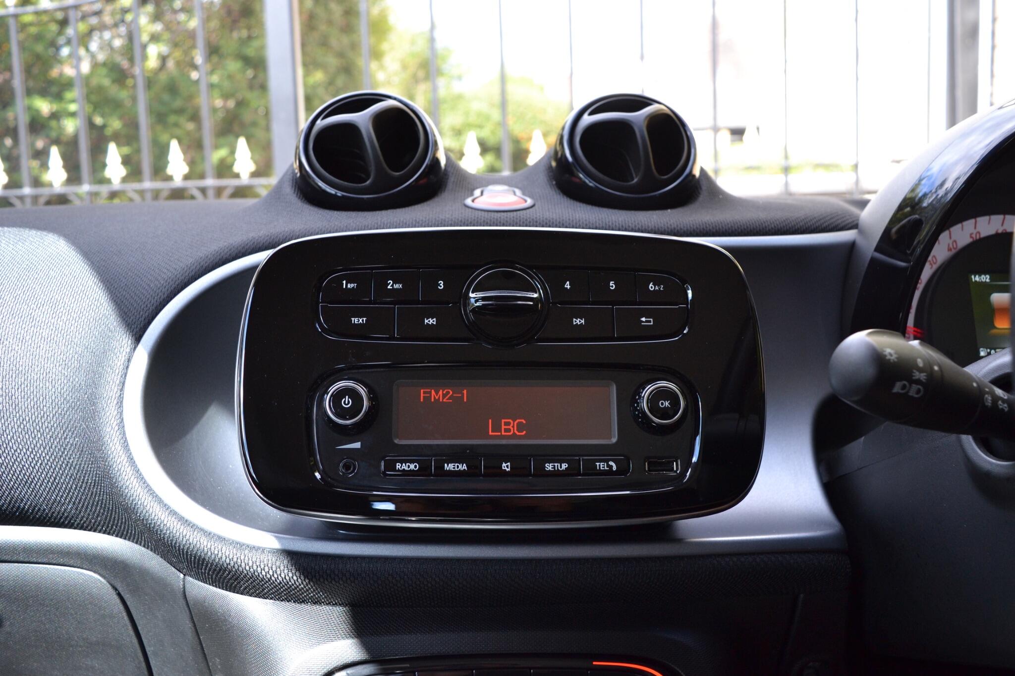 Smart Fortwo view 25