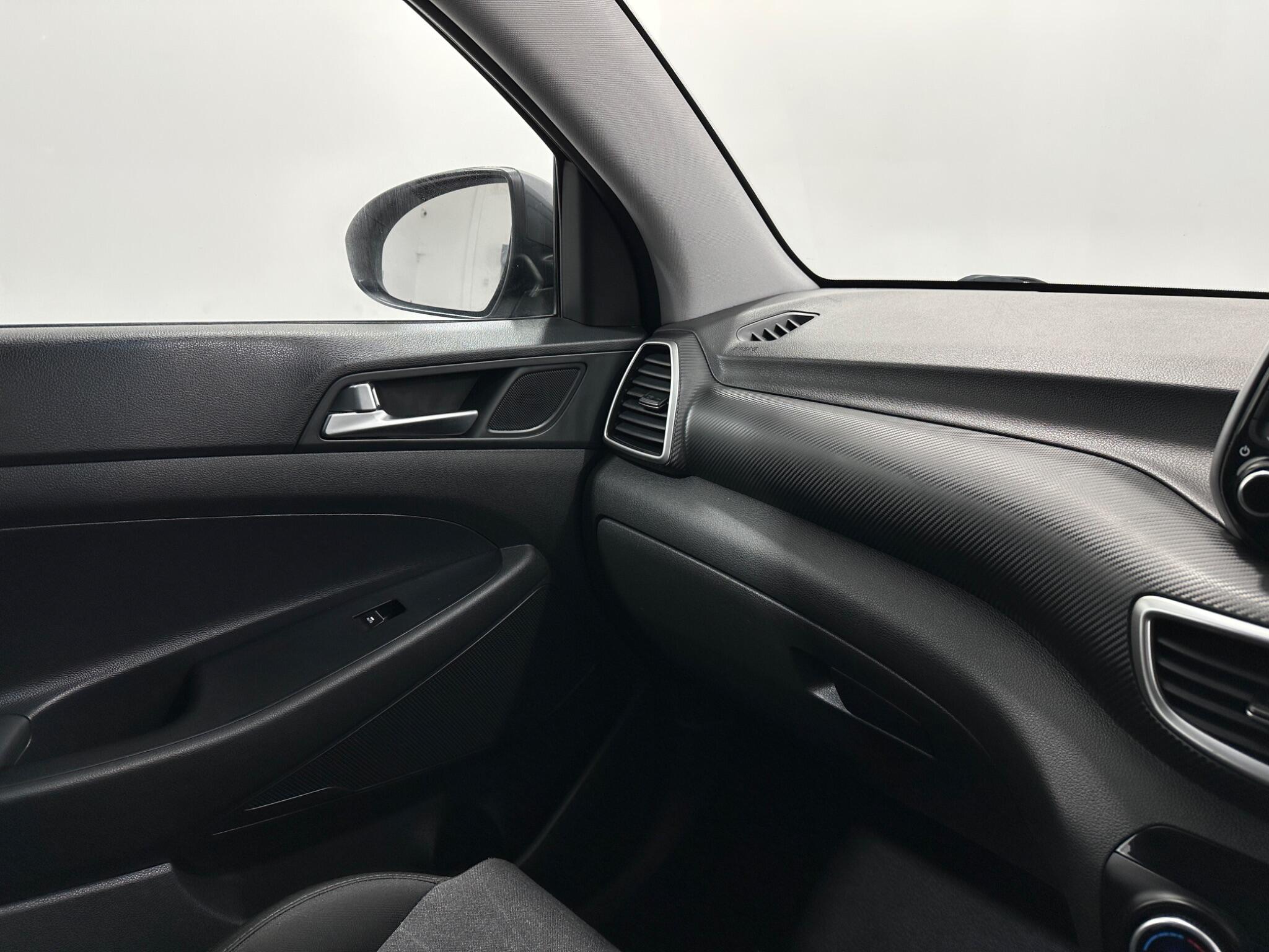 Hyundai Tucson view 27