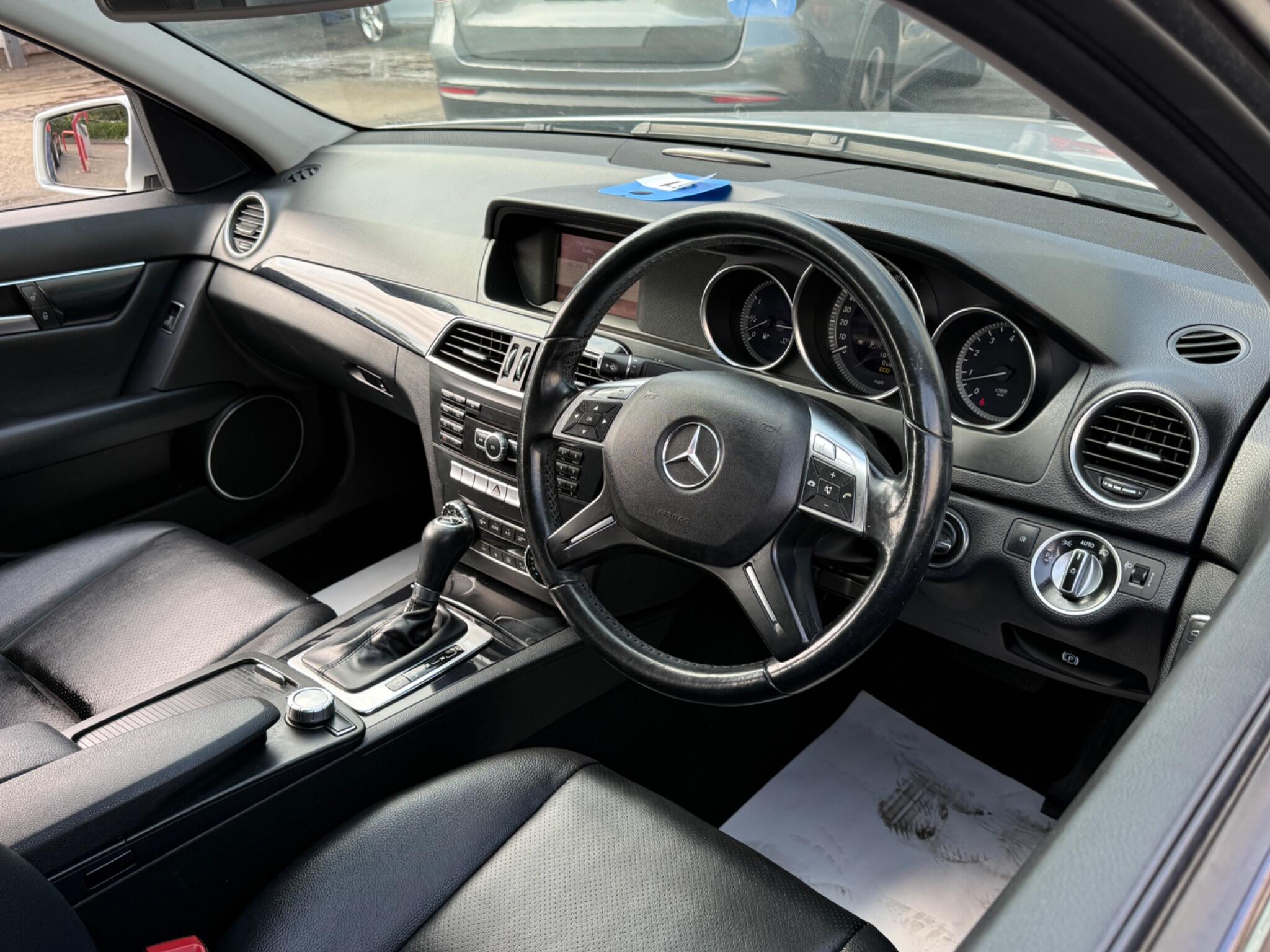 Mercedes-Benz C Class - Image 3