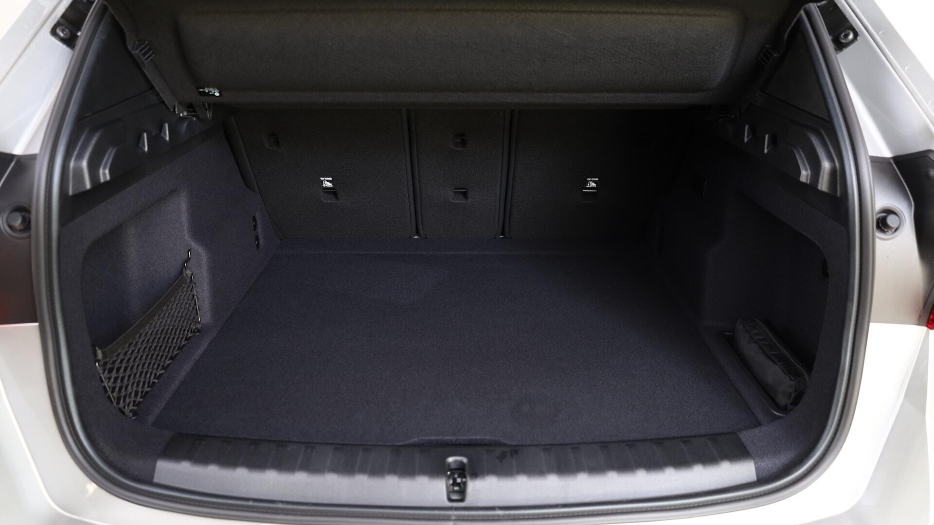 BMW X1 view 13