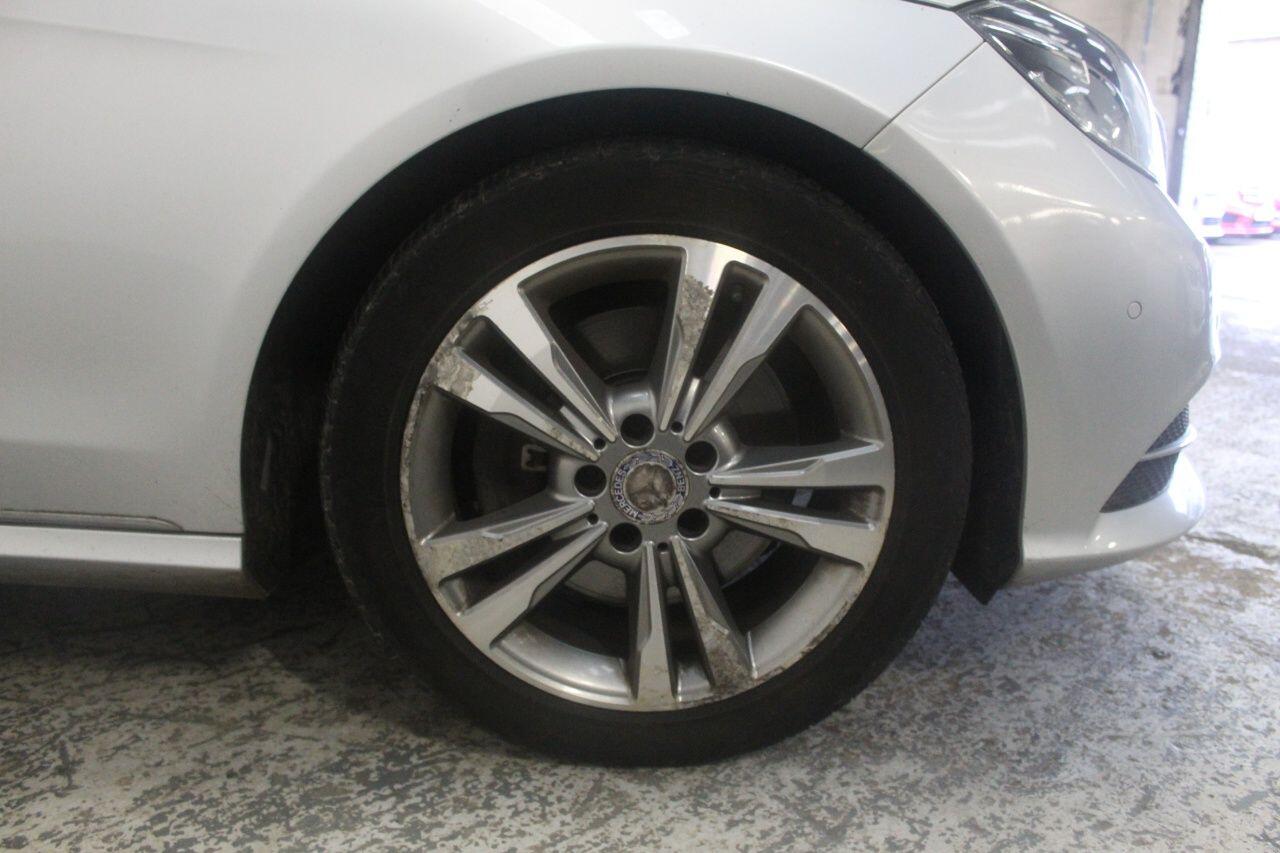 Mercedes-Benz E-Class view 56