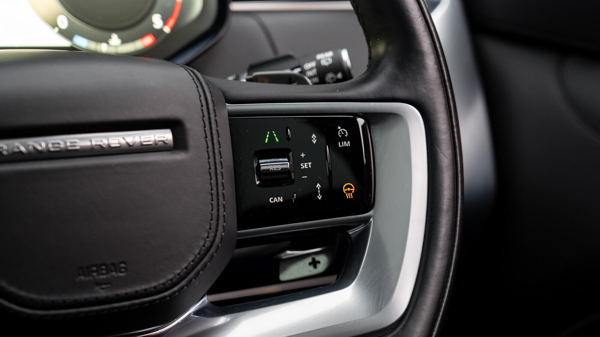 Land Rover Range Rover view 21