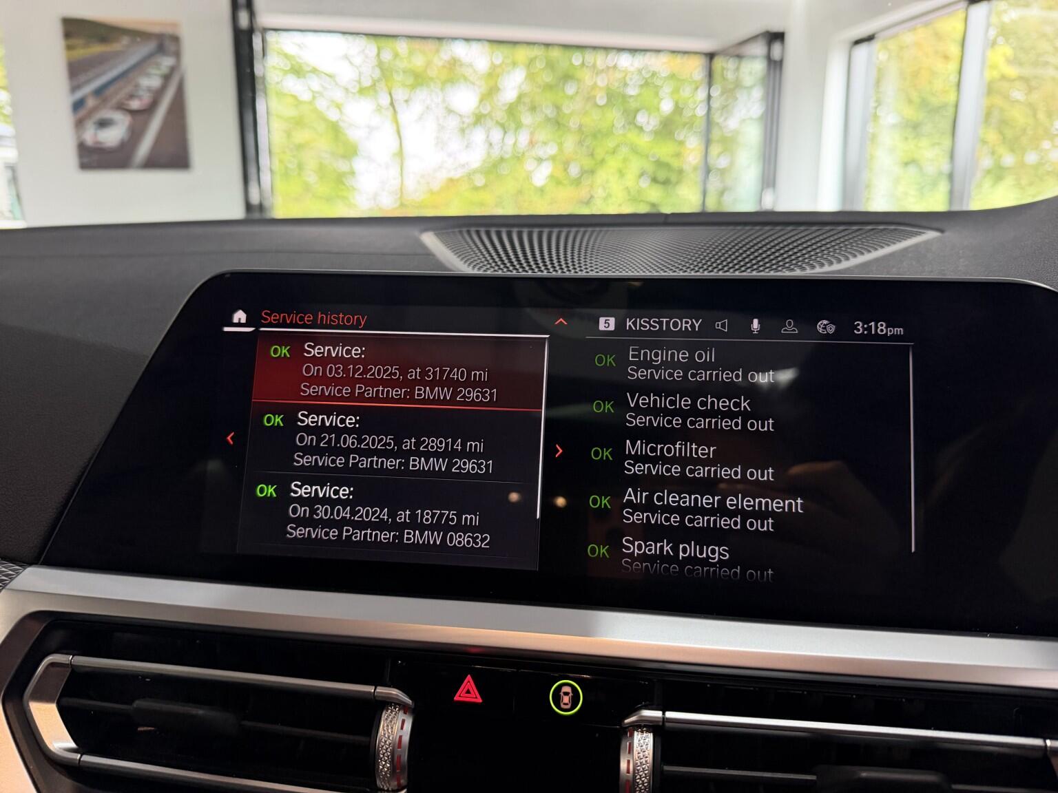 BMW 3 Series view 20