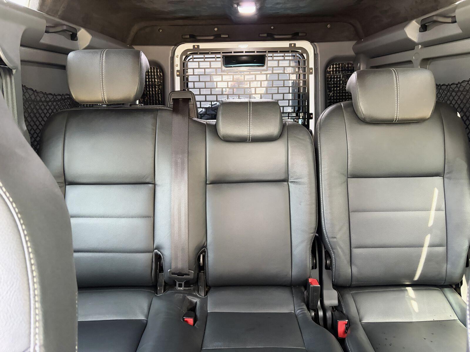 Land Rover Defender view 7