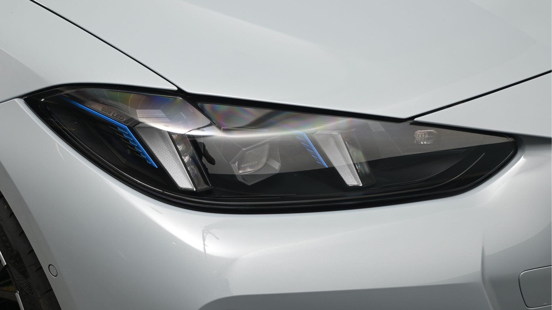 BMW i4 view 23