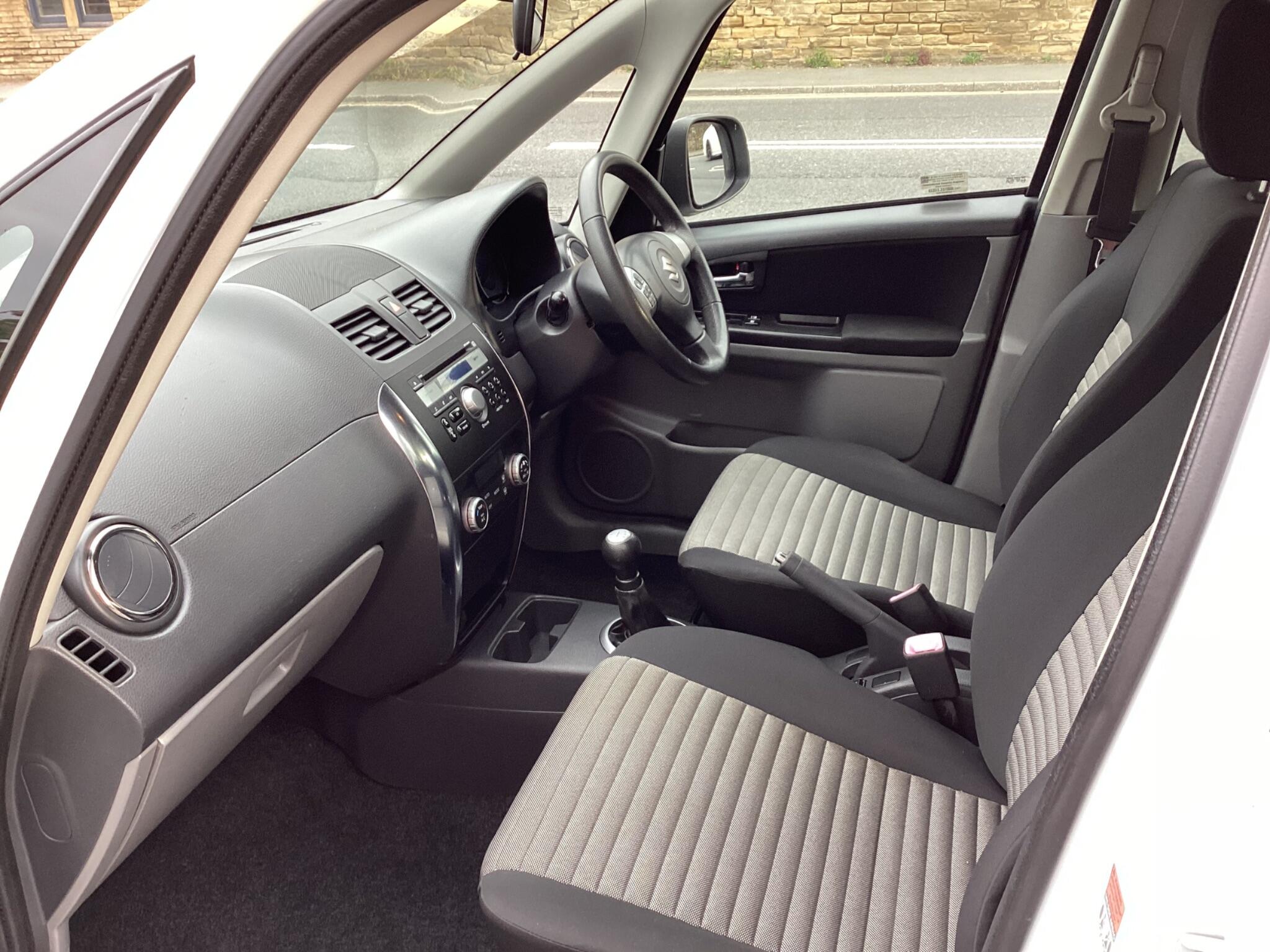 Suzuki SX4 view 14
