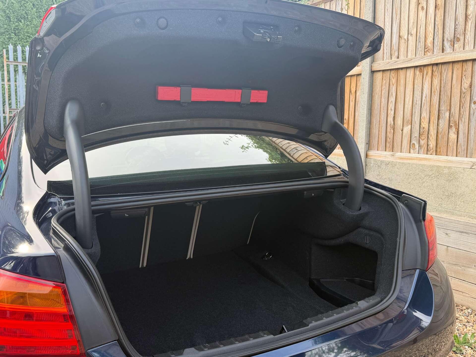 BMW 4 Series view 16