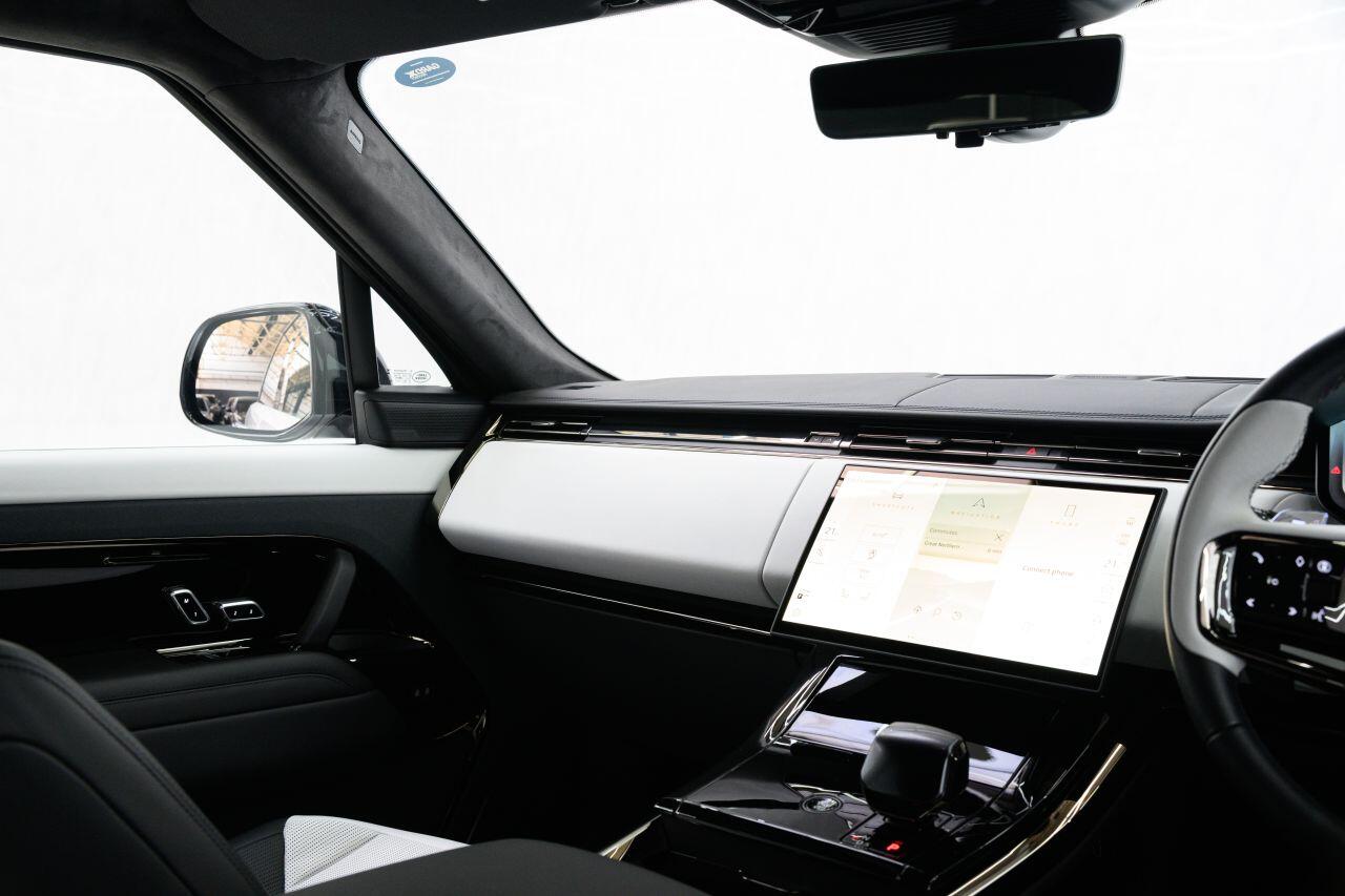 Land Rover Range Rover Sport view 64