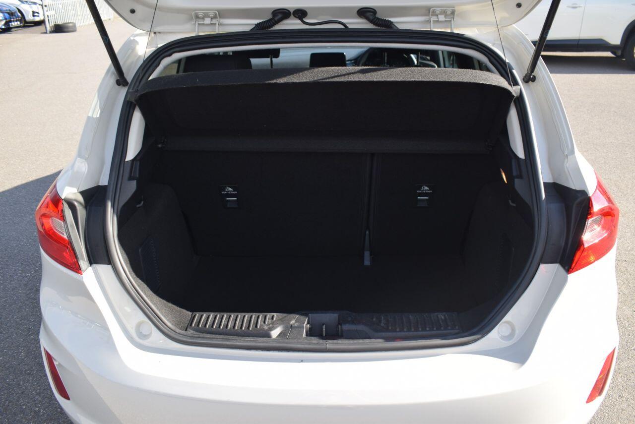 Ford Fiesta view 21