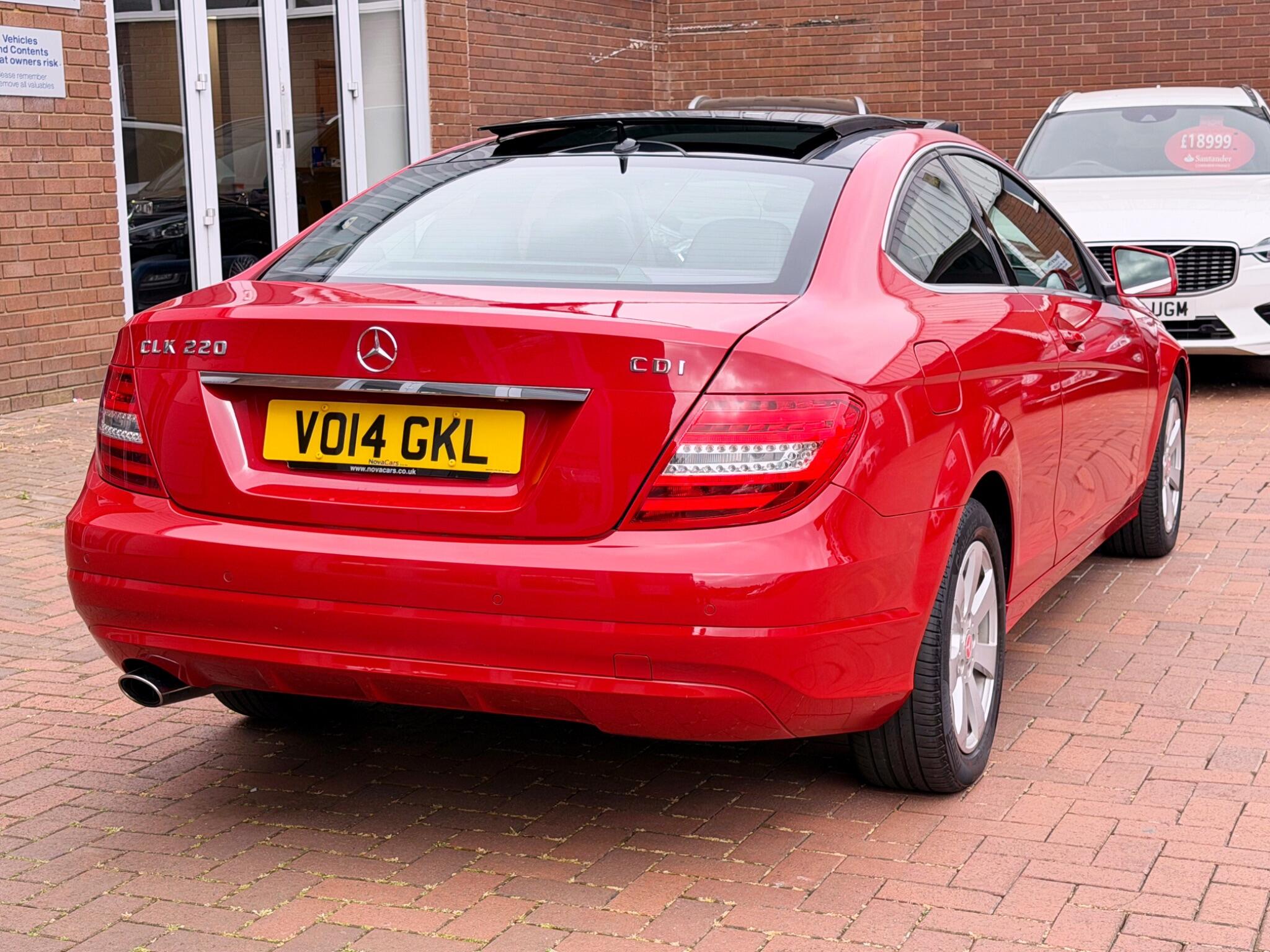 Mercedes-Benz C-Class view 23