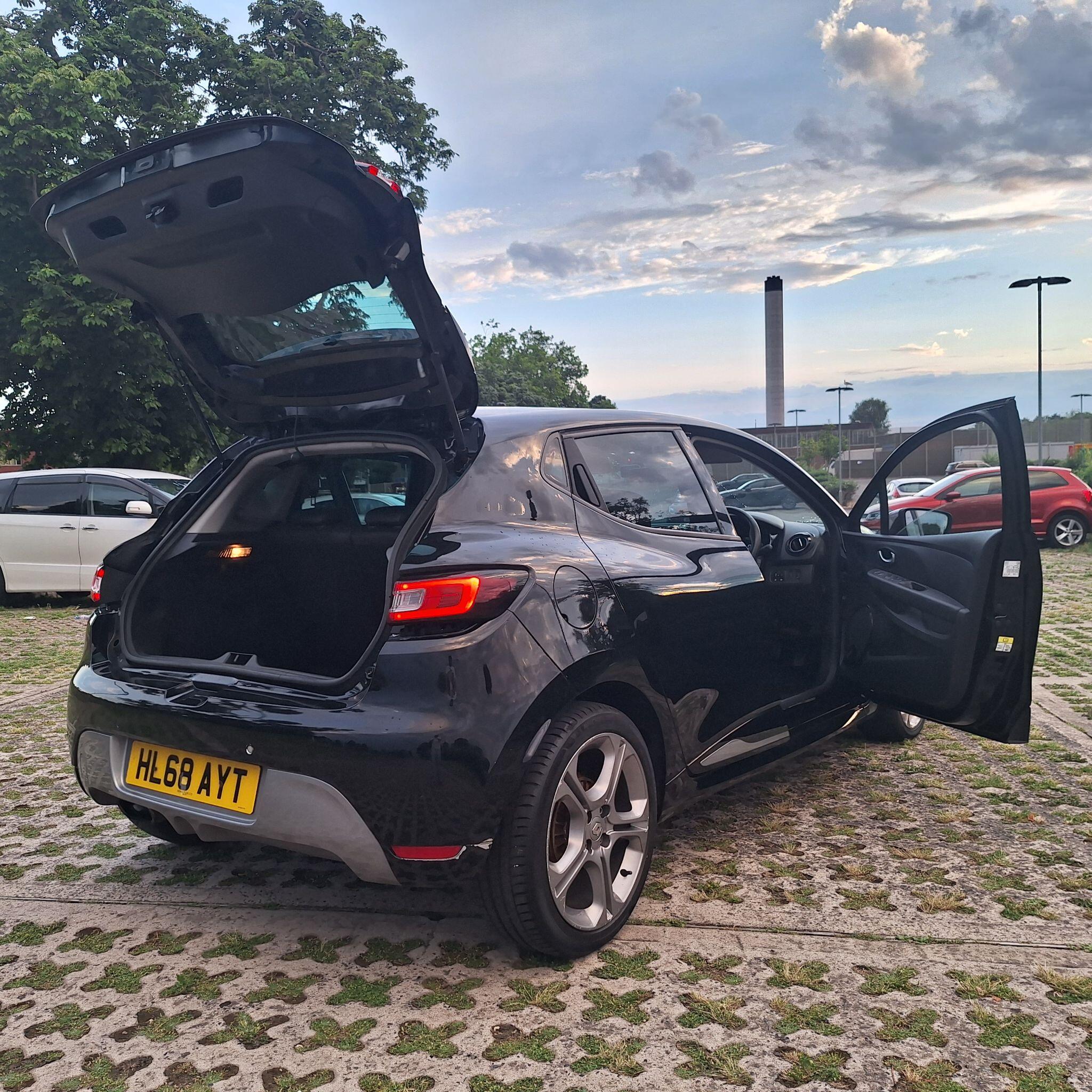 Renault Clio view 20