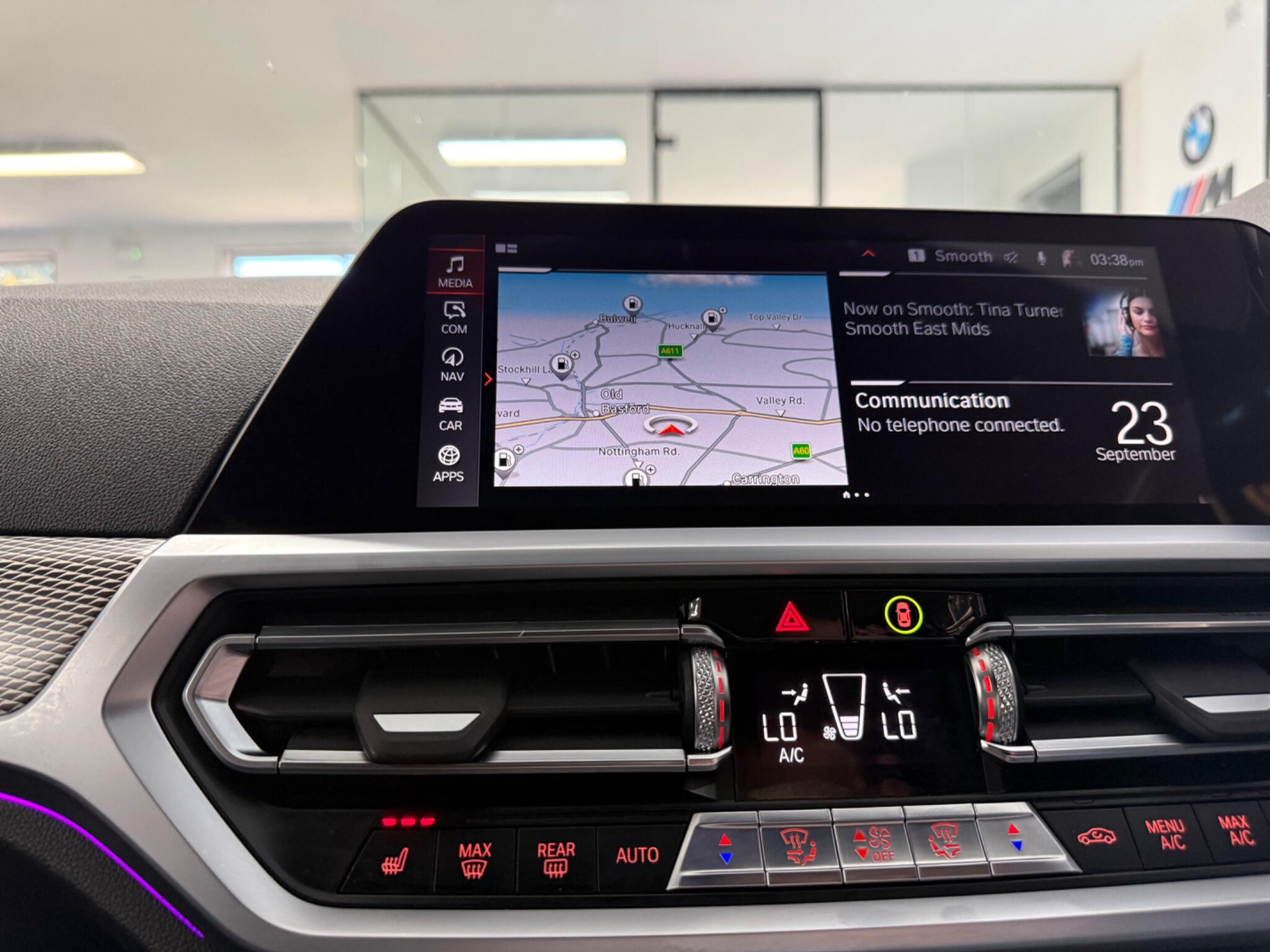 BMW 3 Series view 16