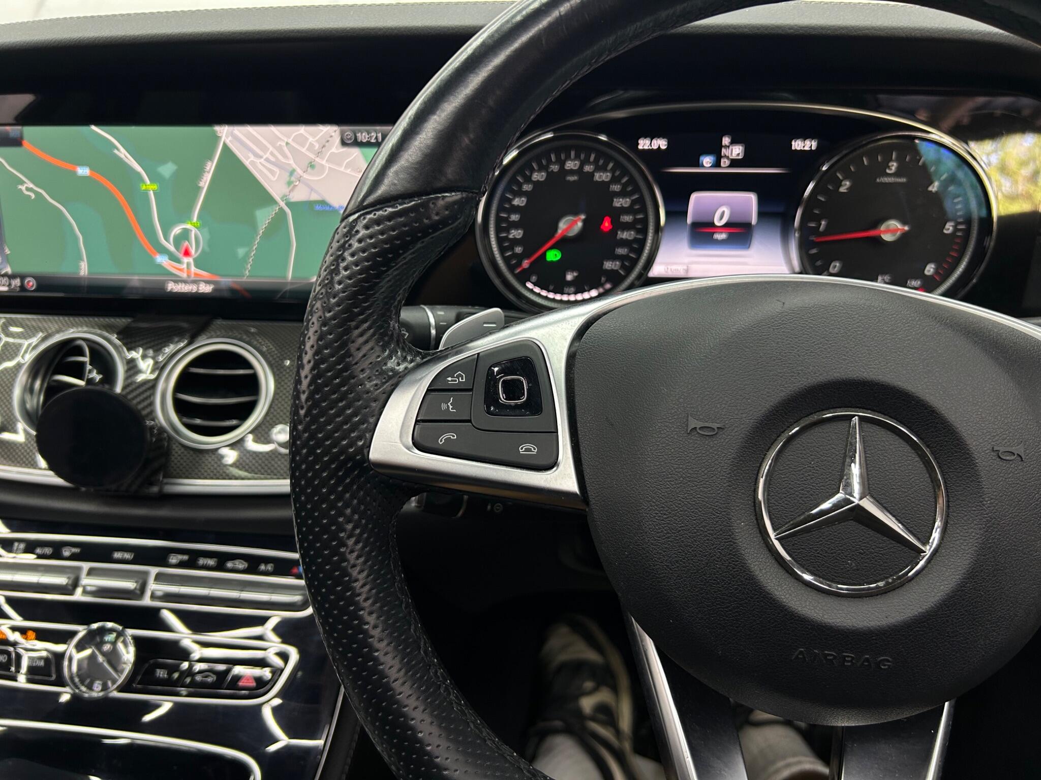 Mercedes-Benz E Class view 49