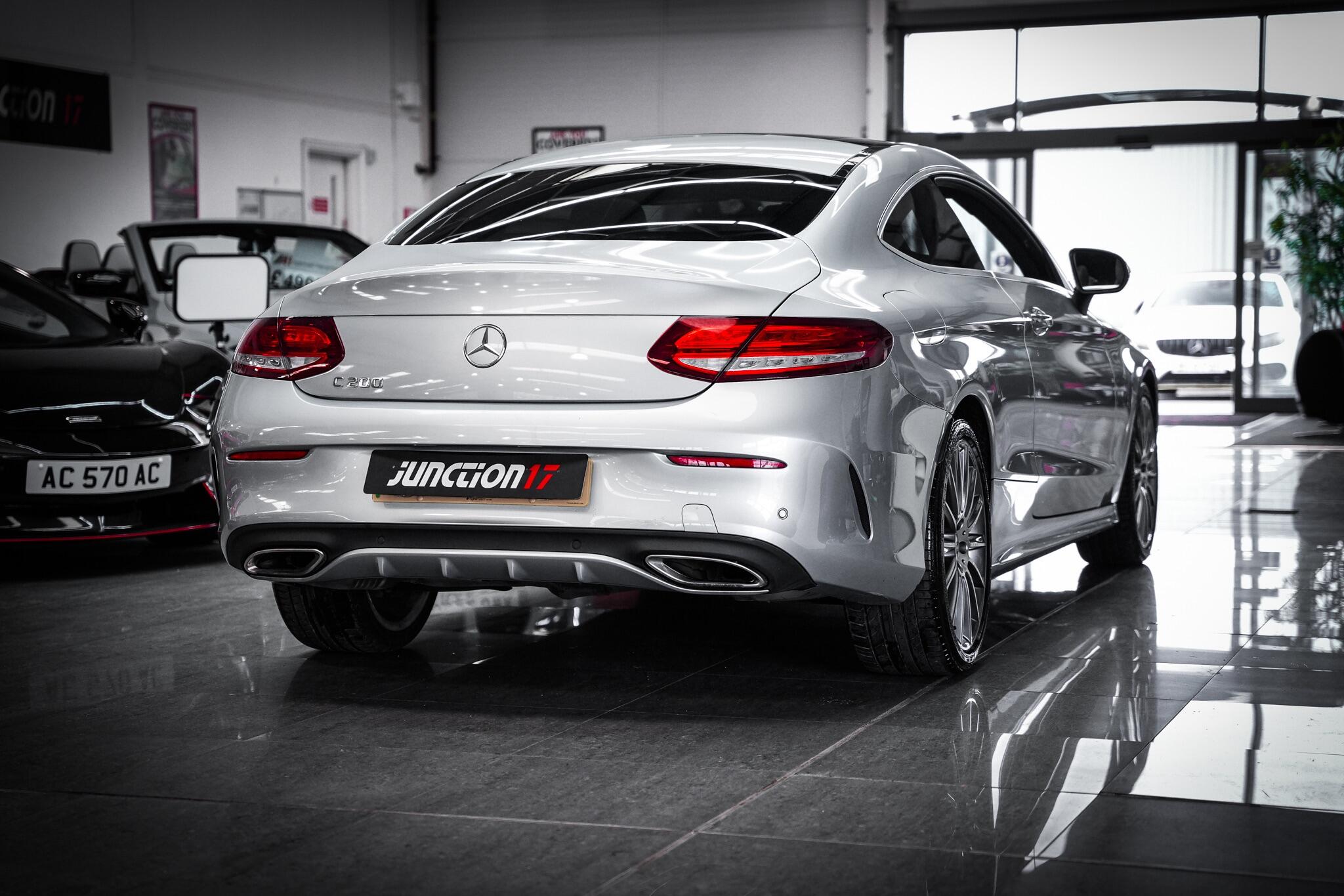 Mercedes-Benz C-Class view 16