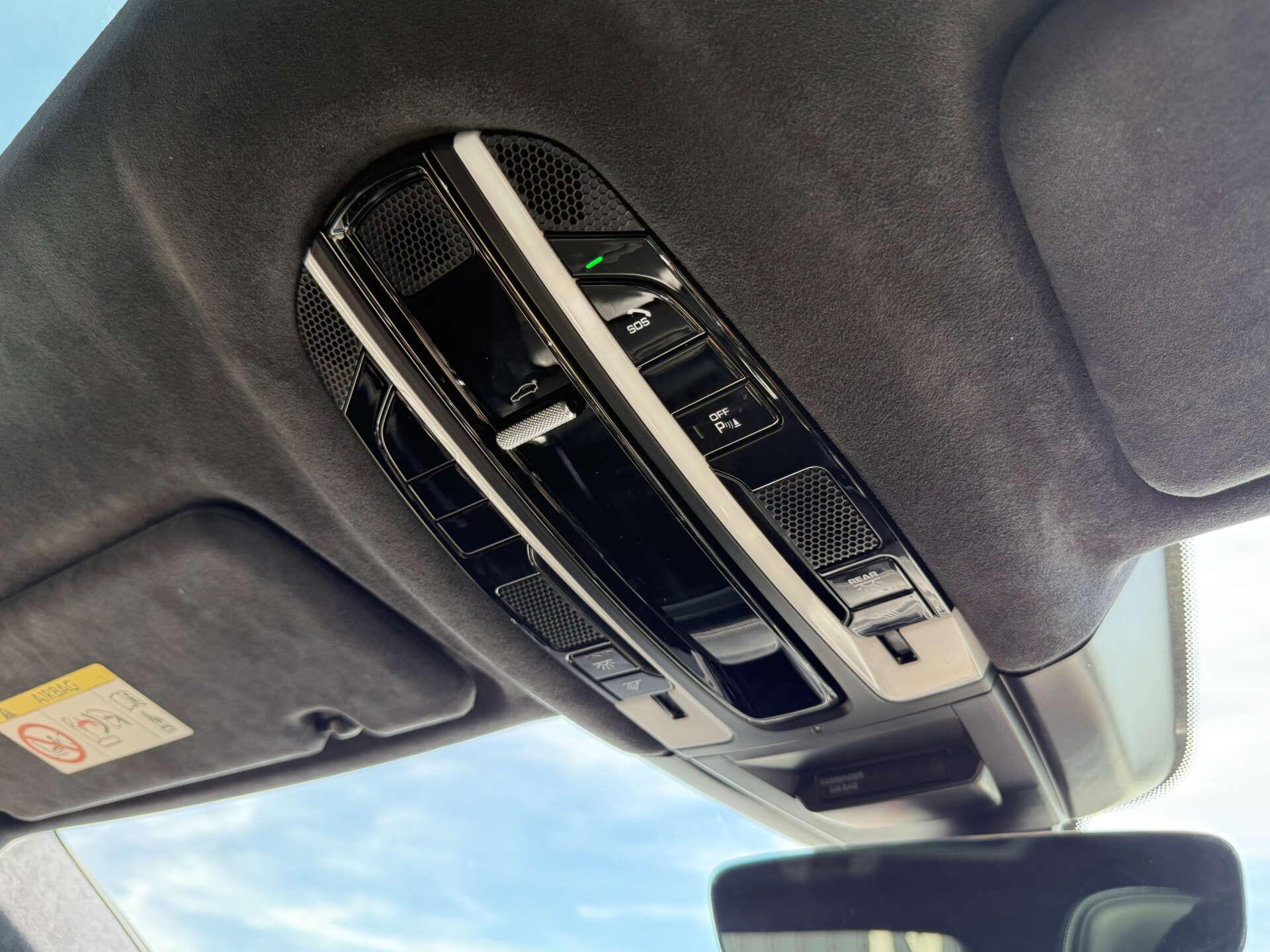 Porsche Cayenne view 63