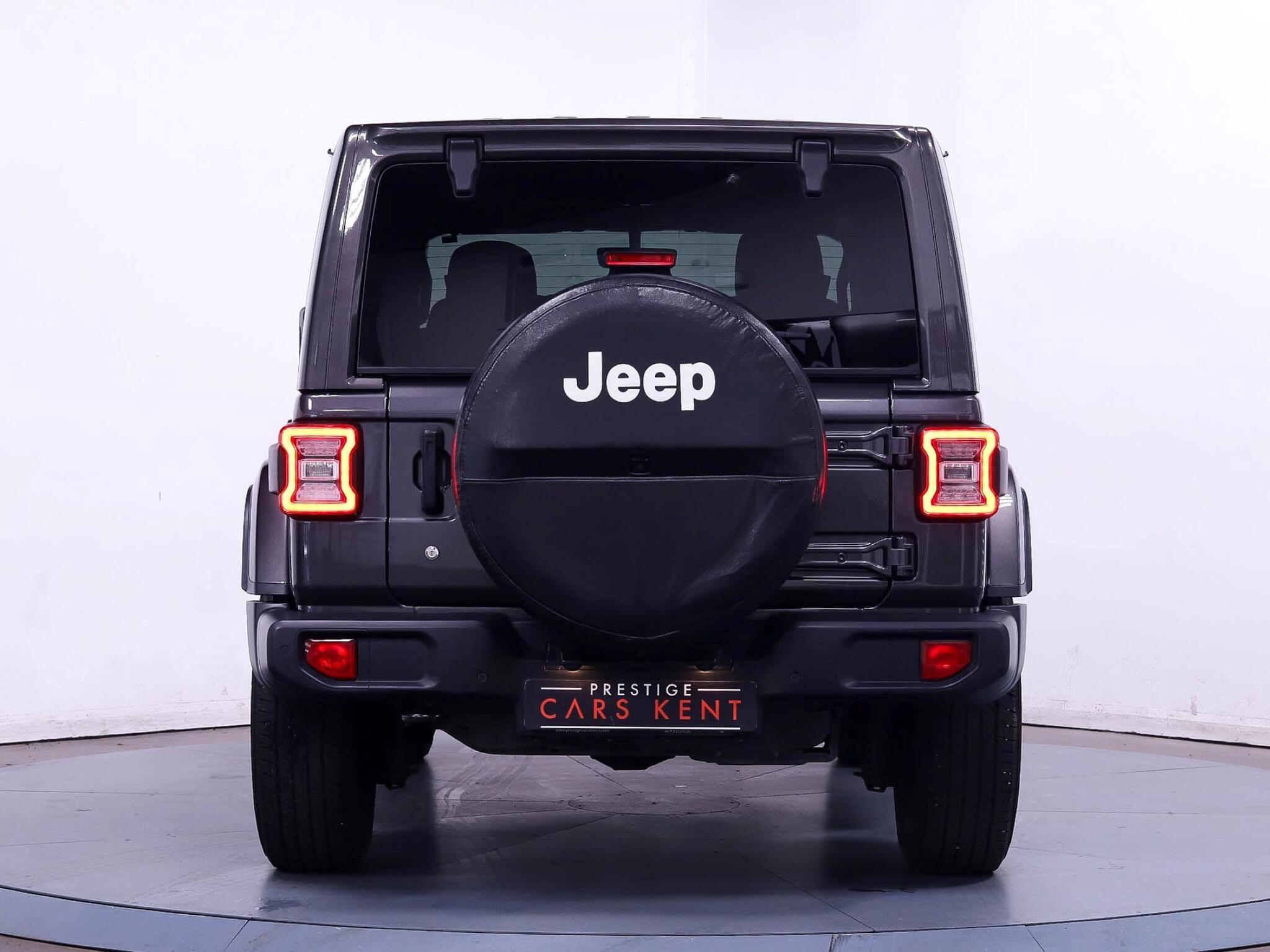 Jeep Wrangler view 11