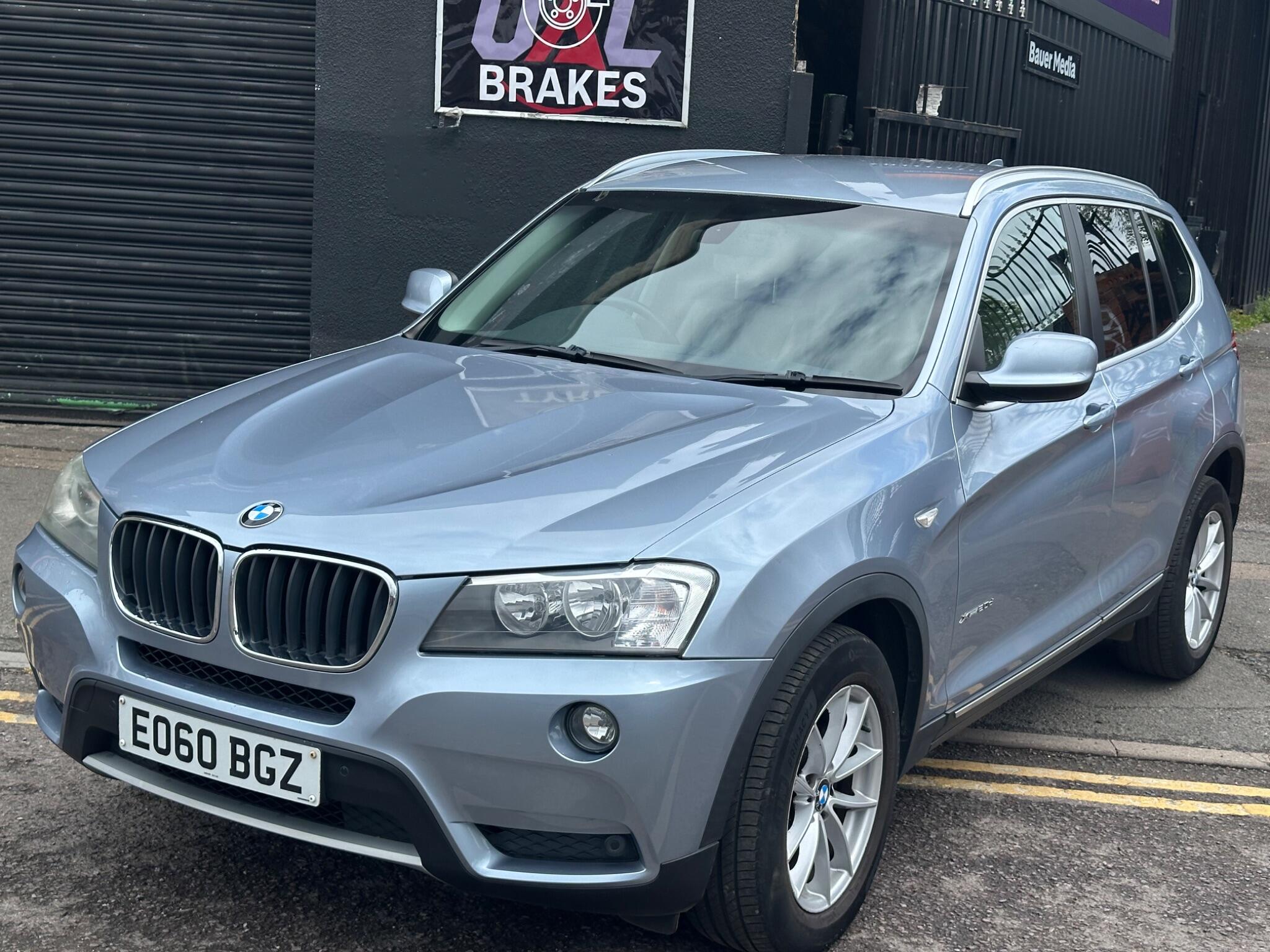 BMW X3 view 4