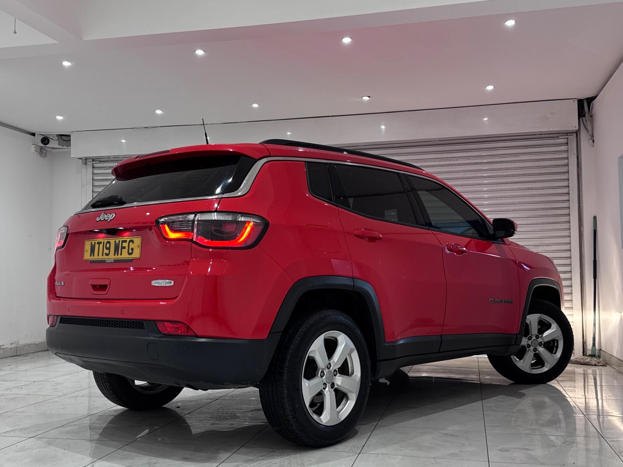 Jeep Compass view 4