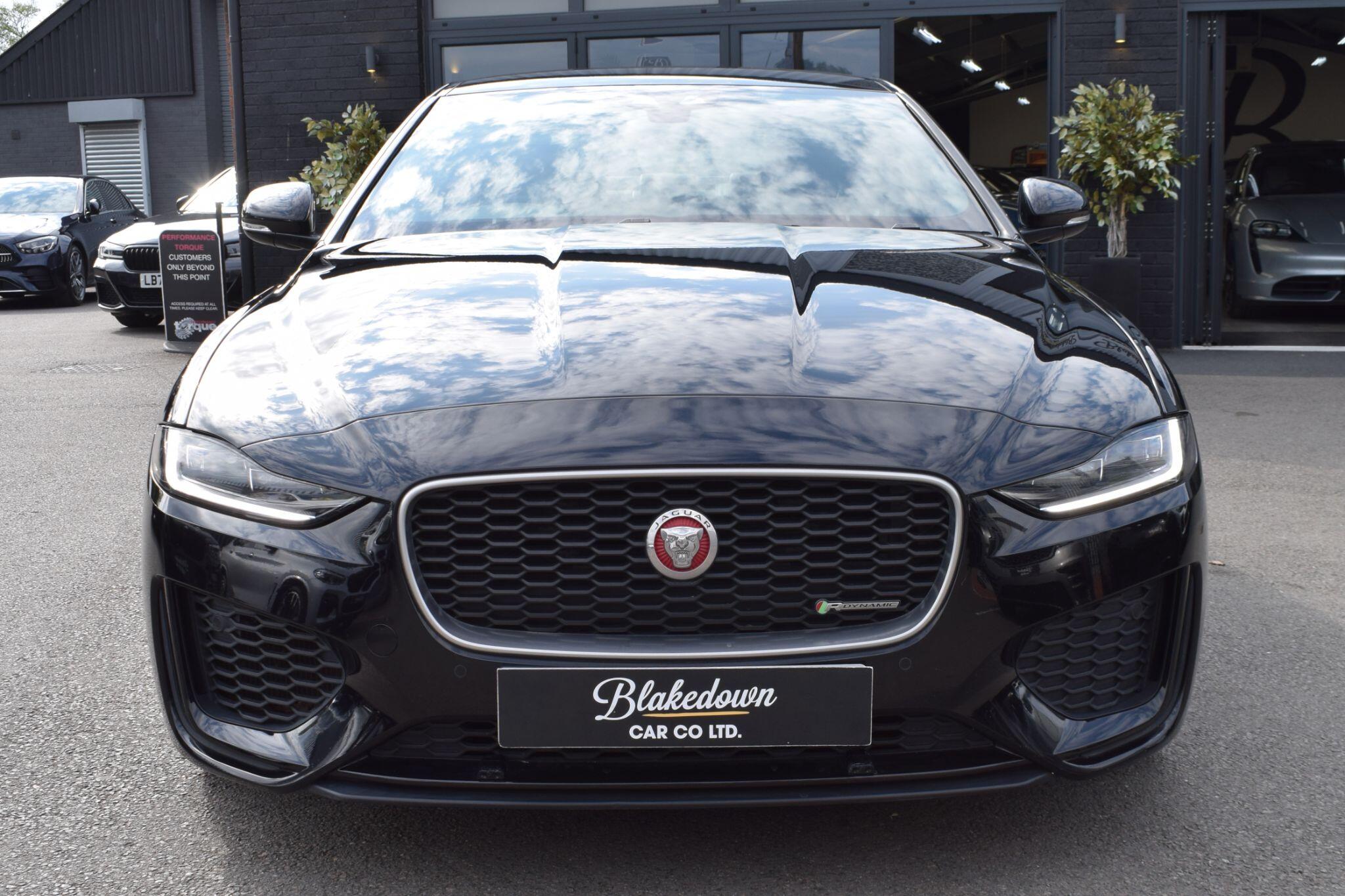 Jaguar Xe view 2