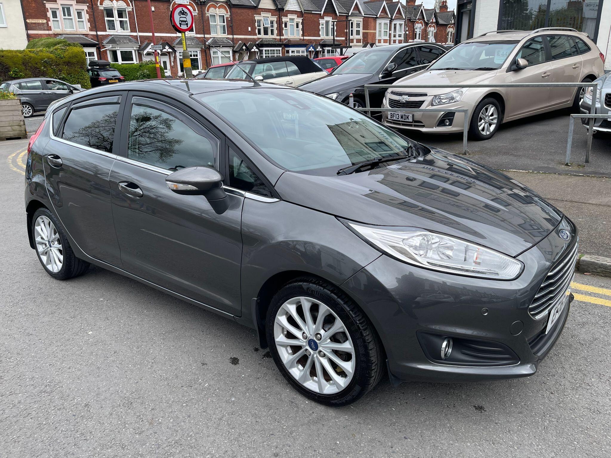 Ford Fiesta view 4