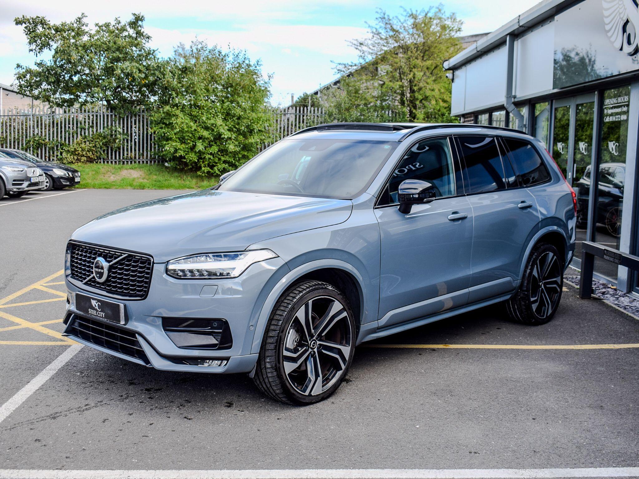 Volvo XC90 view 7