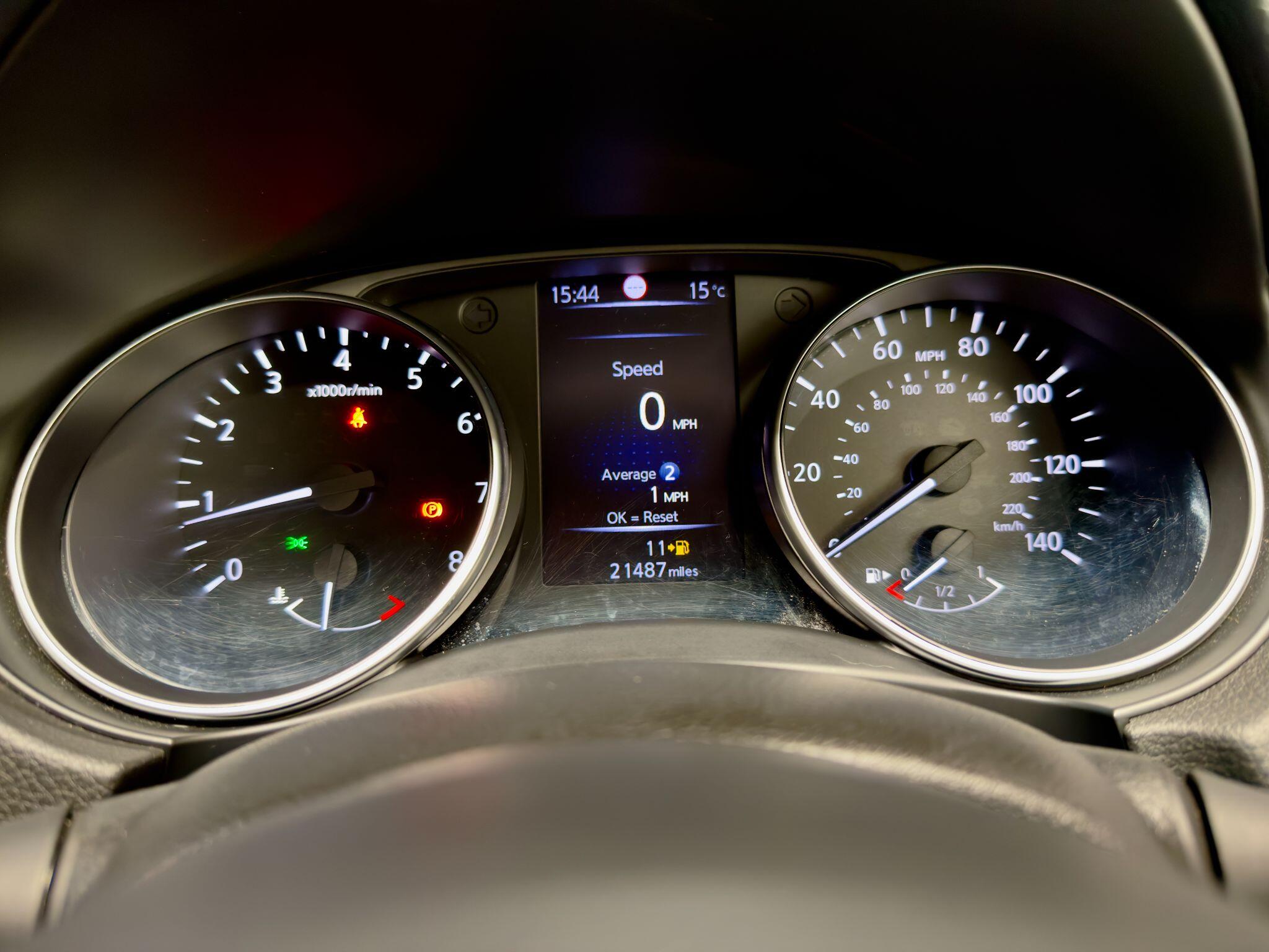 Nissan Qashqai view 25