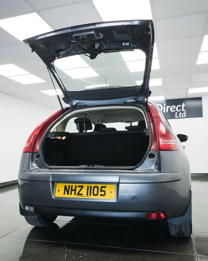 Citroen C4 view 5