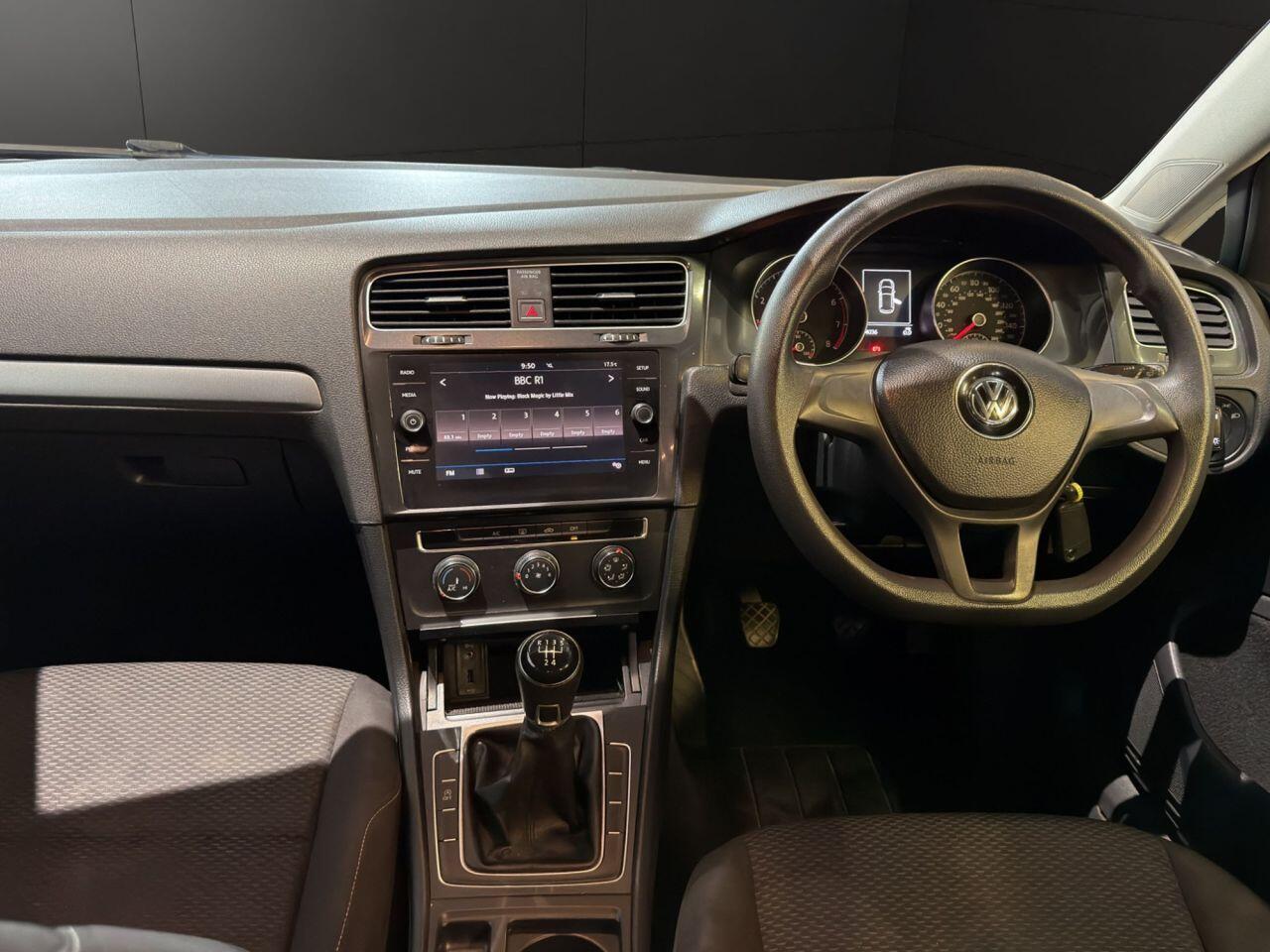 Volkswagen Golf view 7