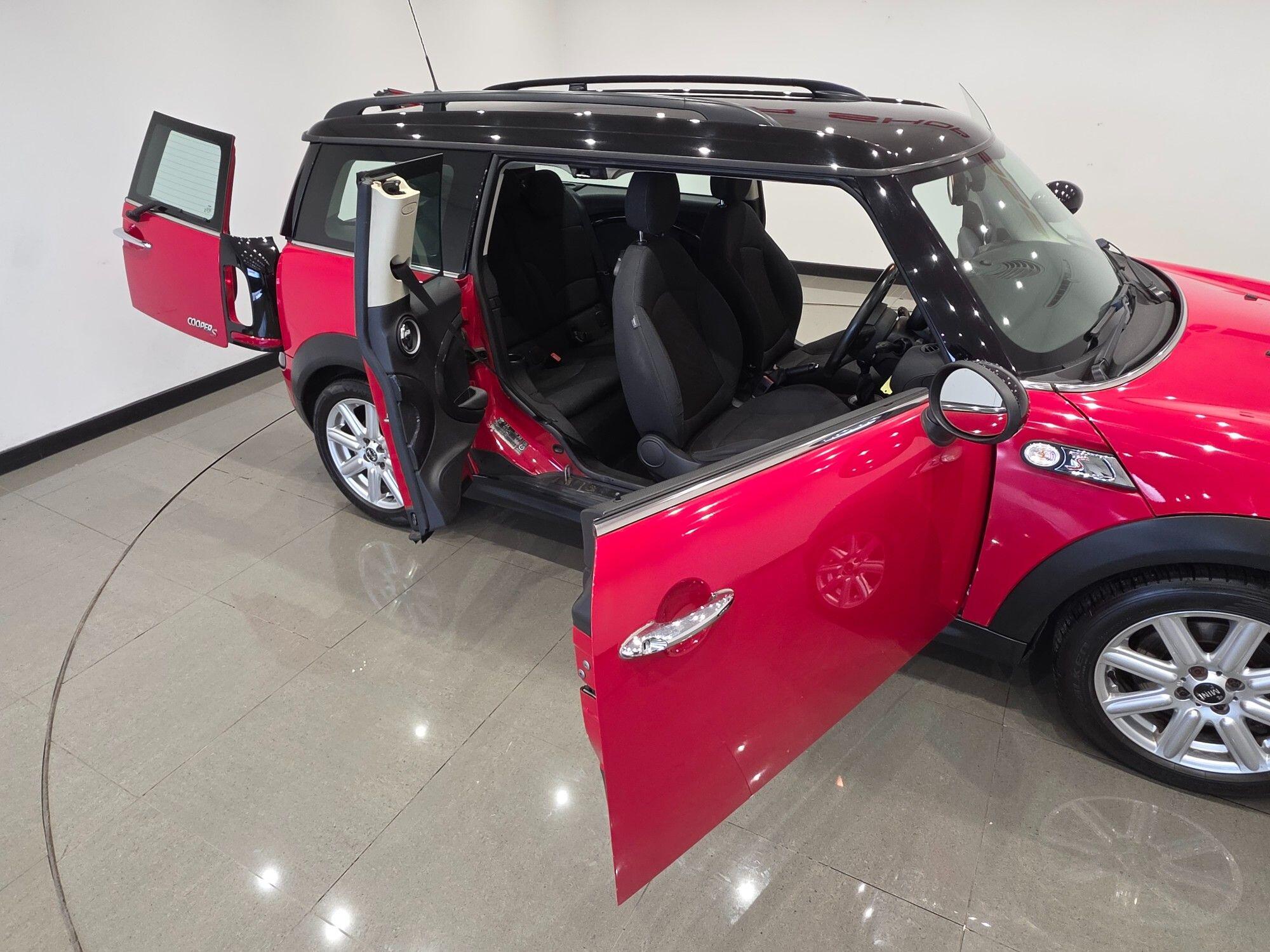 Mini Clubman view 58