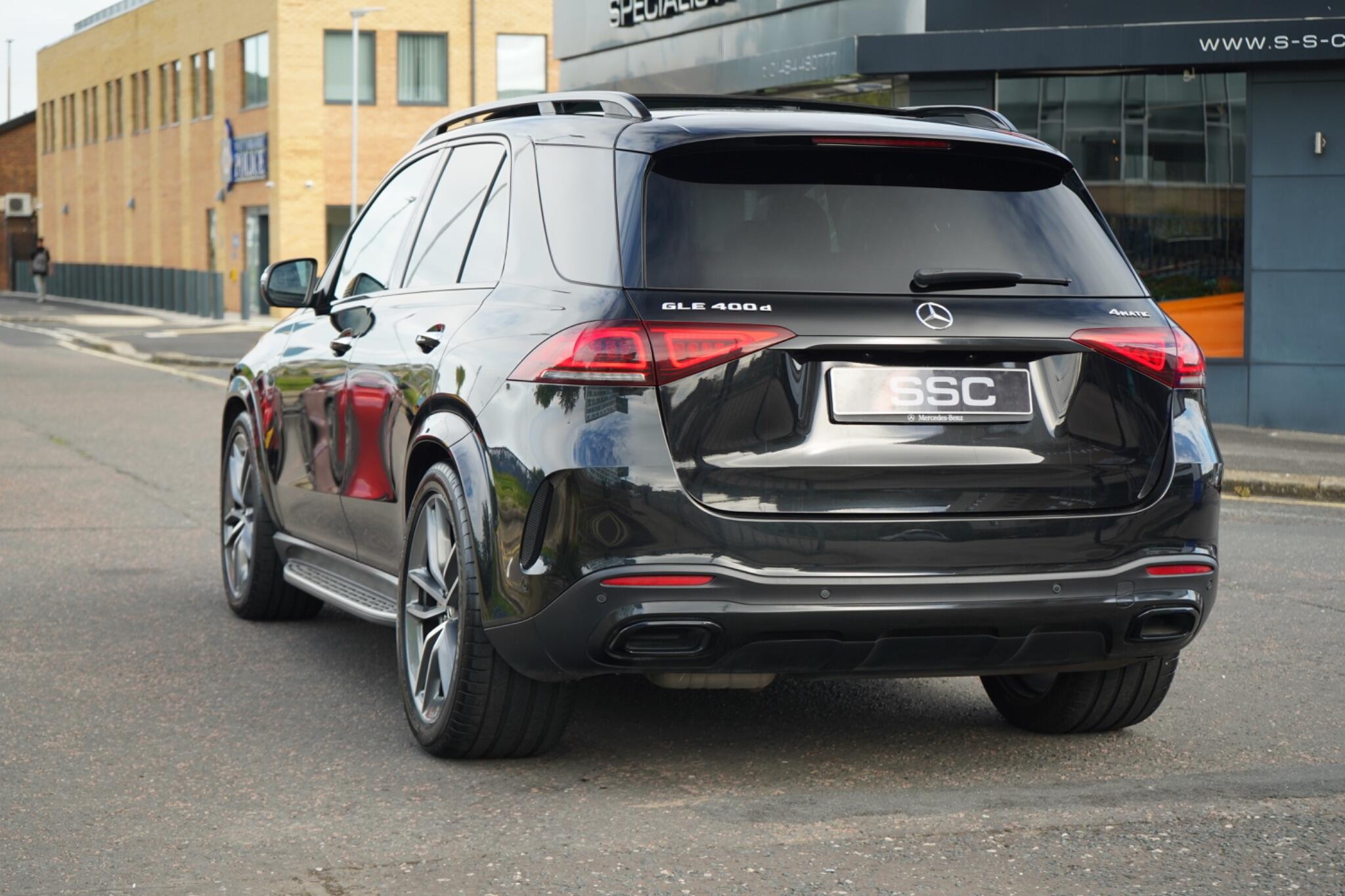Mercedes-Benz Gle view 13