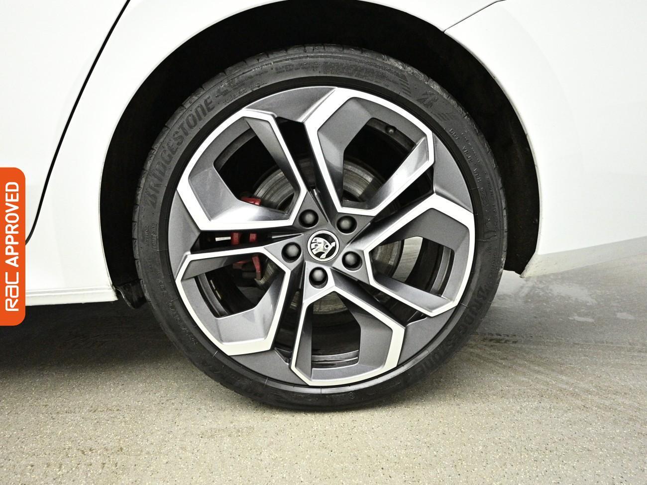 Skoda Octavia view 14
