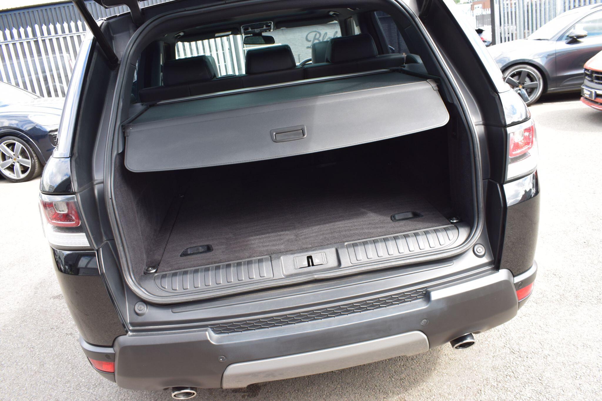 Land Rover Range Rover Sport view 31