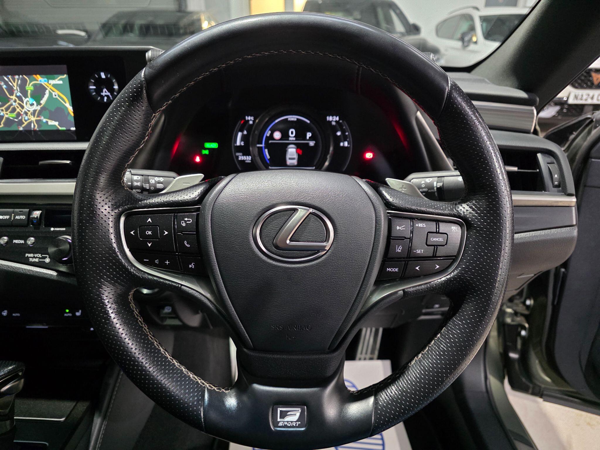 Lexus Es view 18