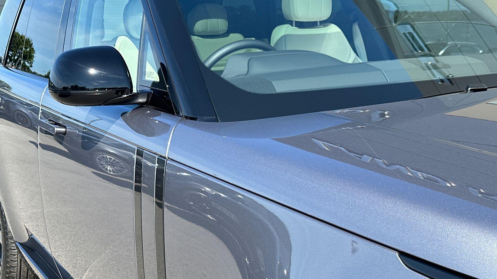 Land Rover Range Rover view 20