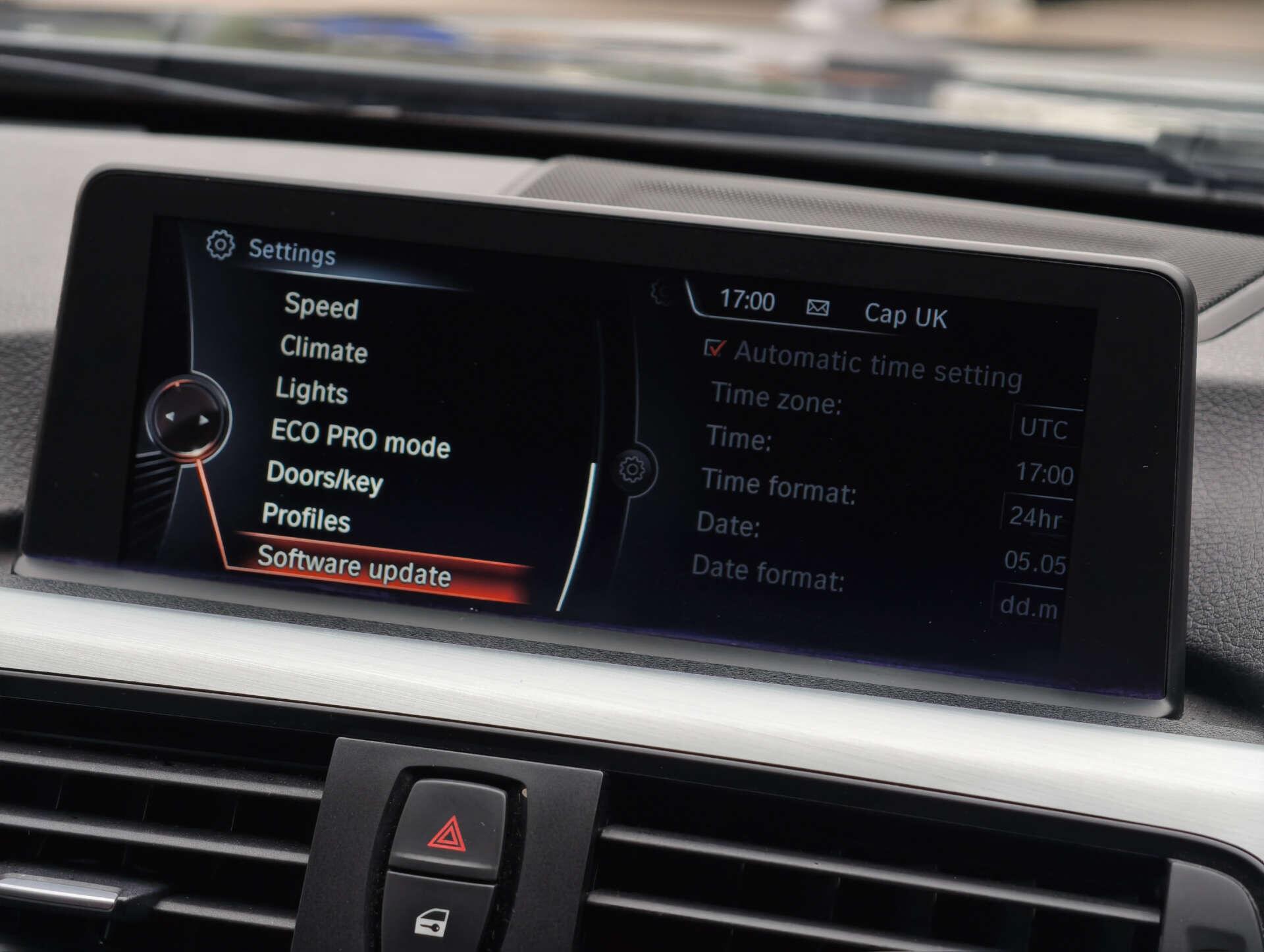 BMW 3 Series view 47