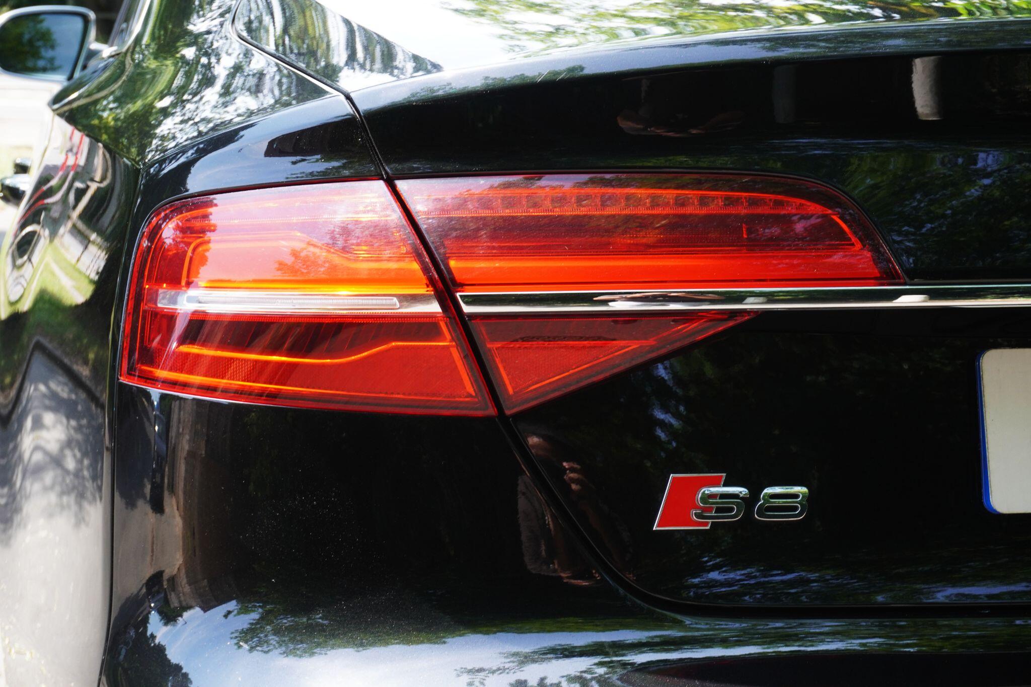 Audi S8 view 83