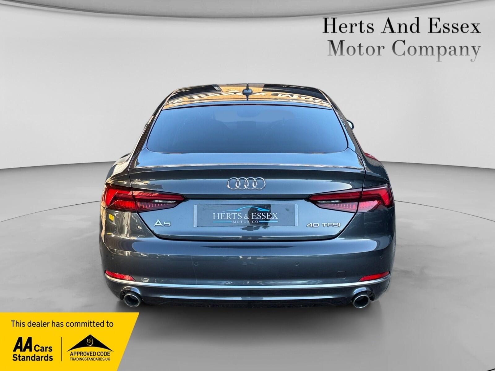 Audi A5 view 6