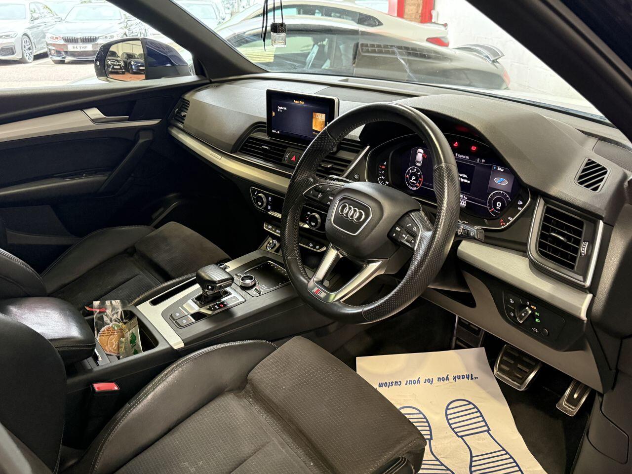 Audi Q5 view 33