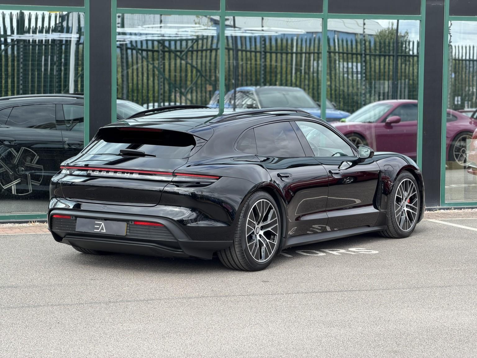 Porsche Taycan view 8