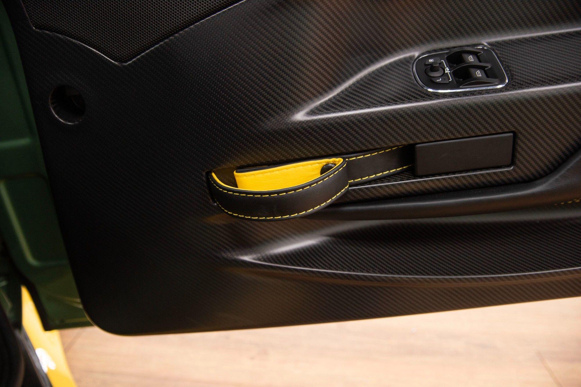 Aston Martin Vantage view 27