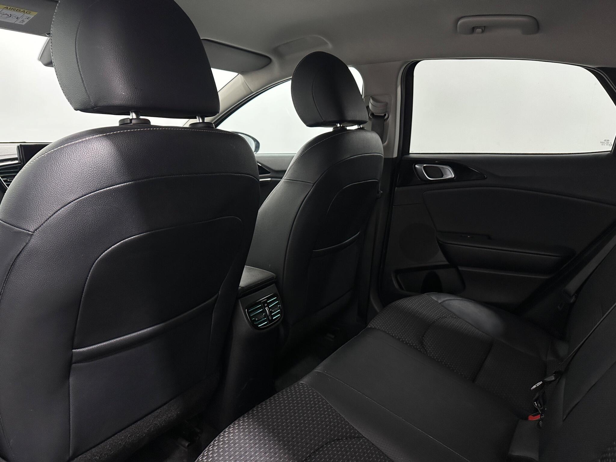 Kia Xceed view 36