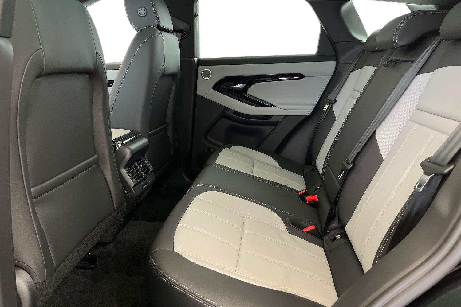 Land Rover Range Rover Evoque view 4