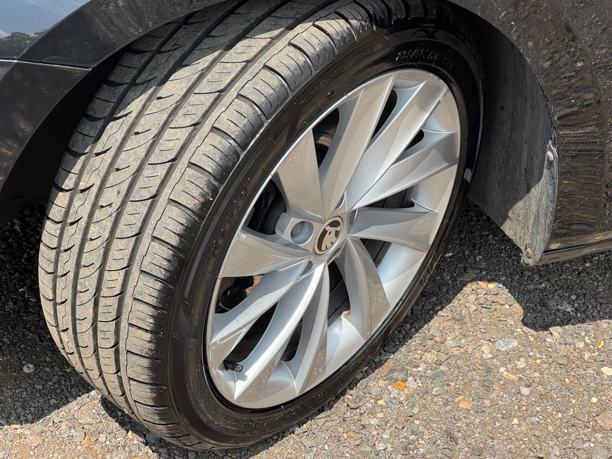 Skoda Superb view 28