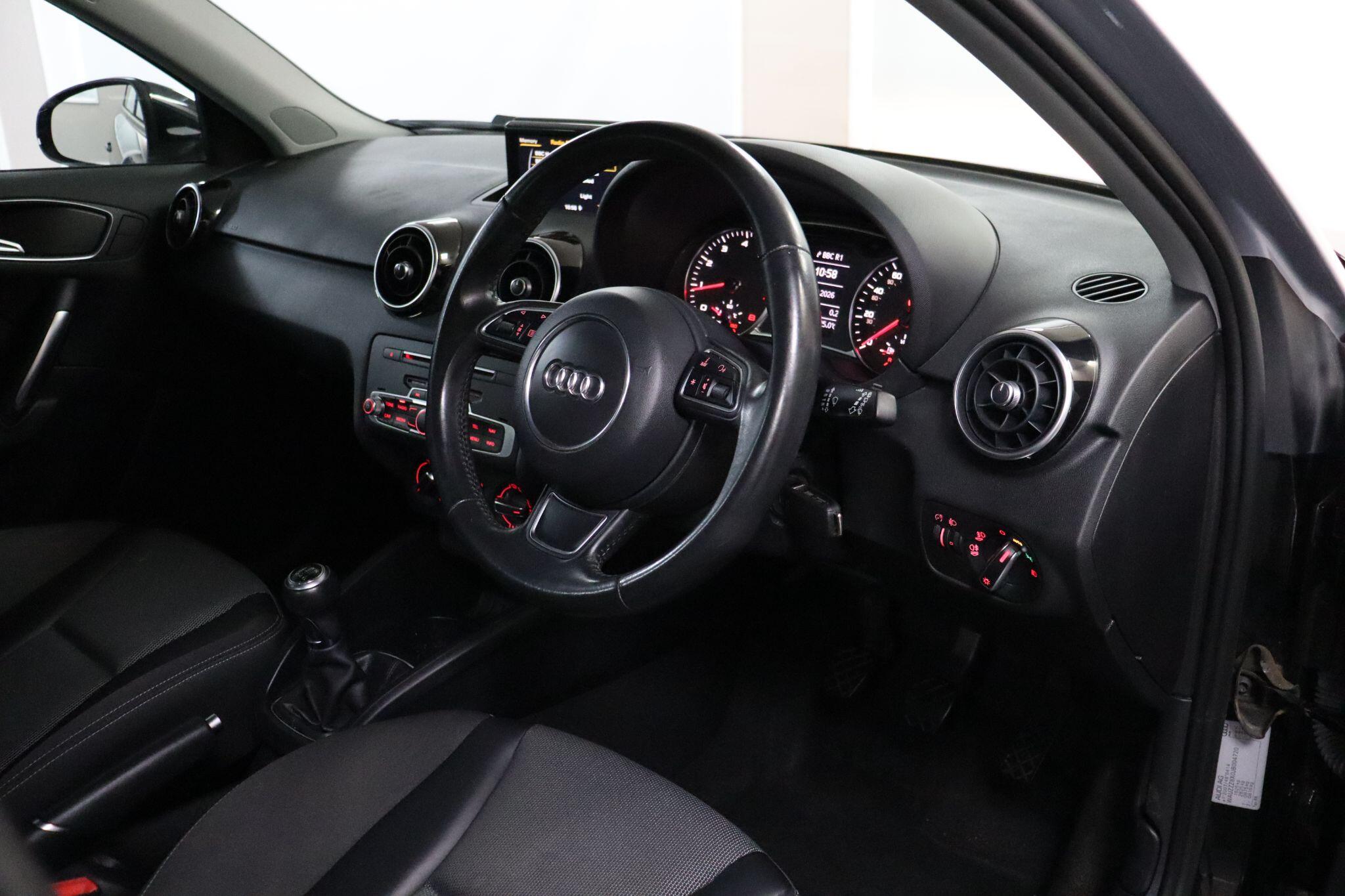 Audi A1 view 4