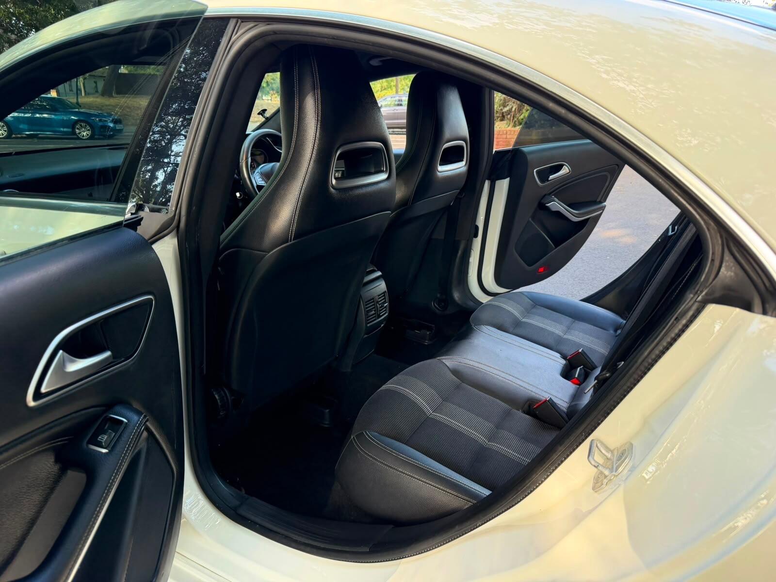 Mercedes-Benz CLA view 17