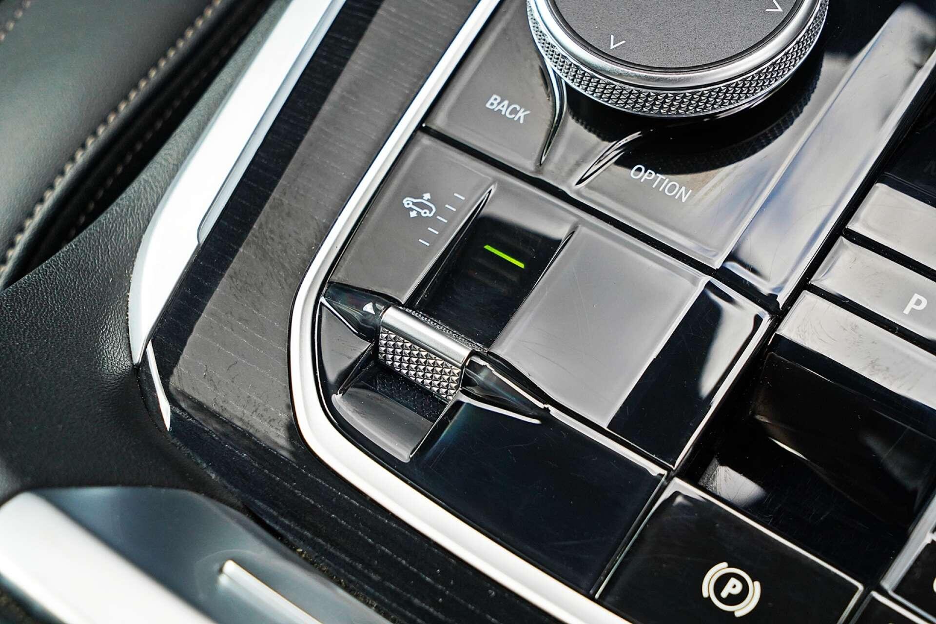 BMW X5 view 18