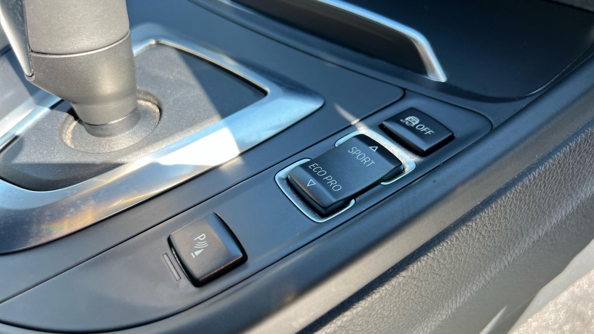 BMW 4 Series view 19