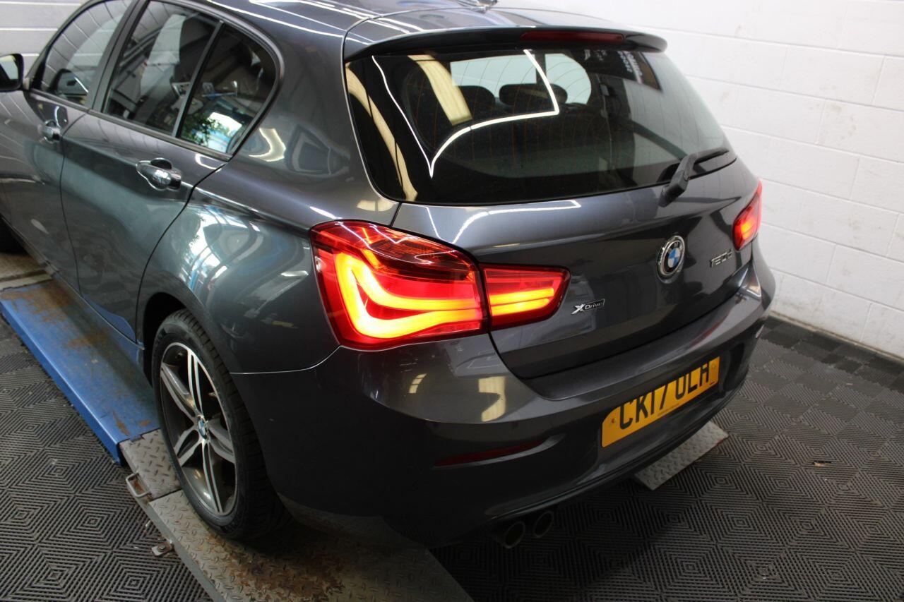 BMW 1 Series view 38