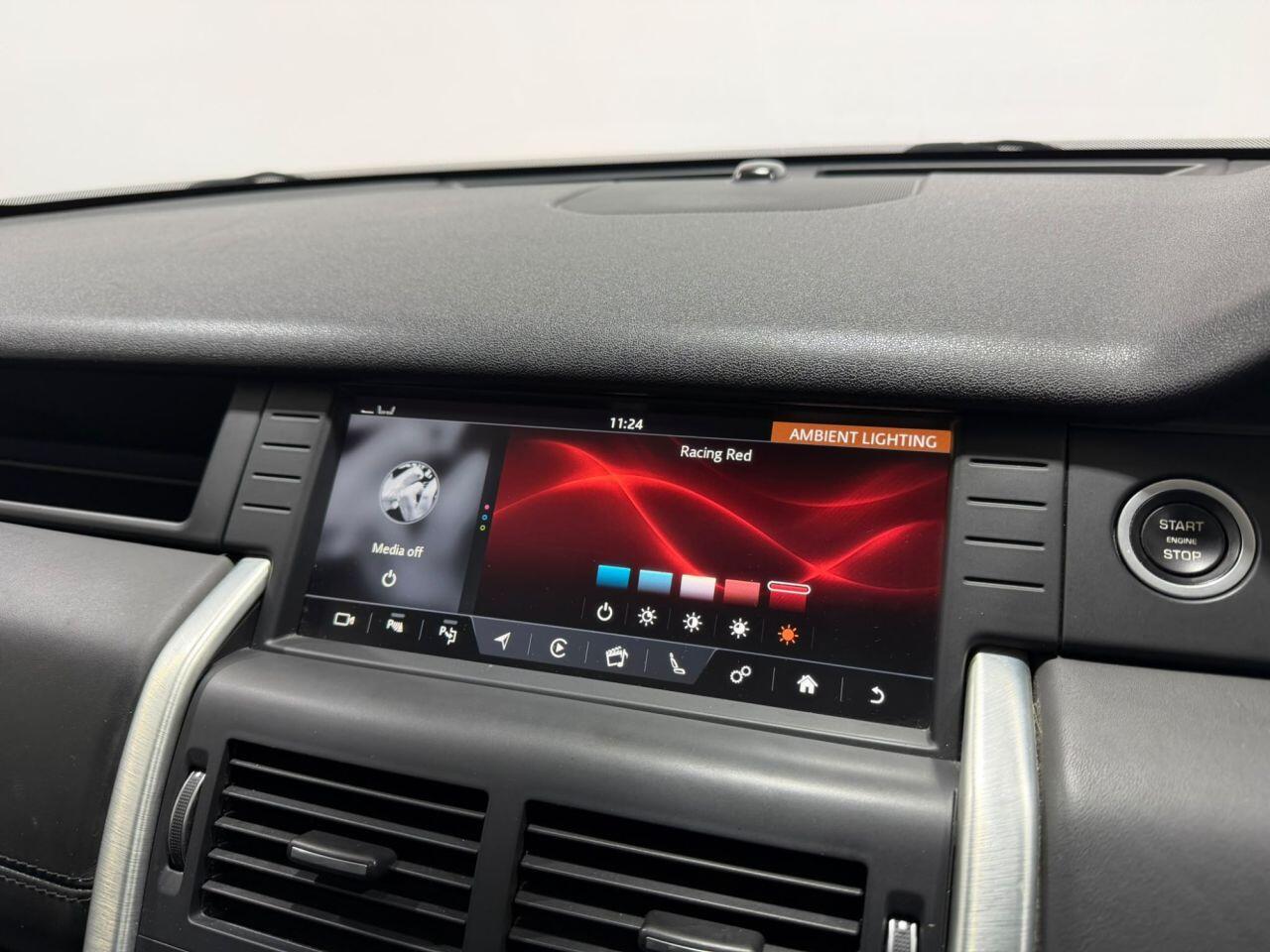 Land Rover Discovery Sport view 33